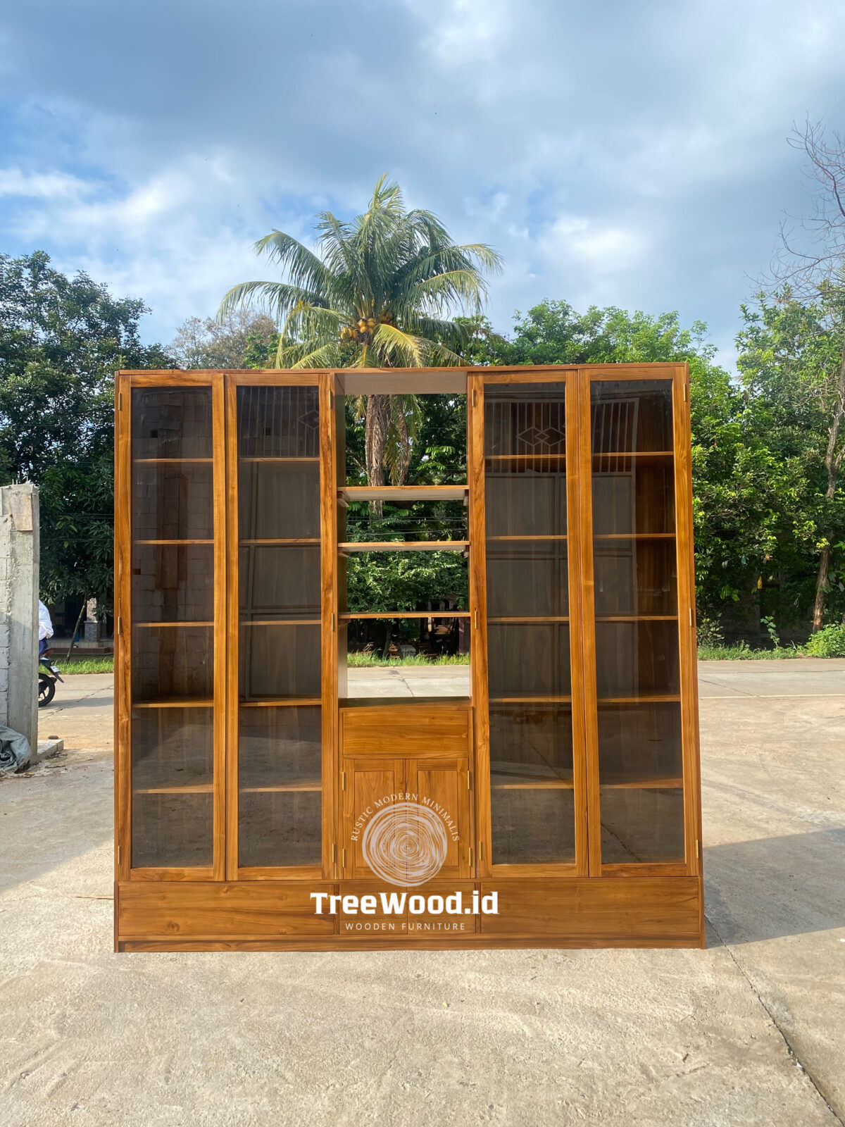 704FF83F-663D-485F-9AD0-6375613EC8D3