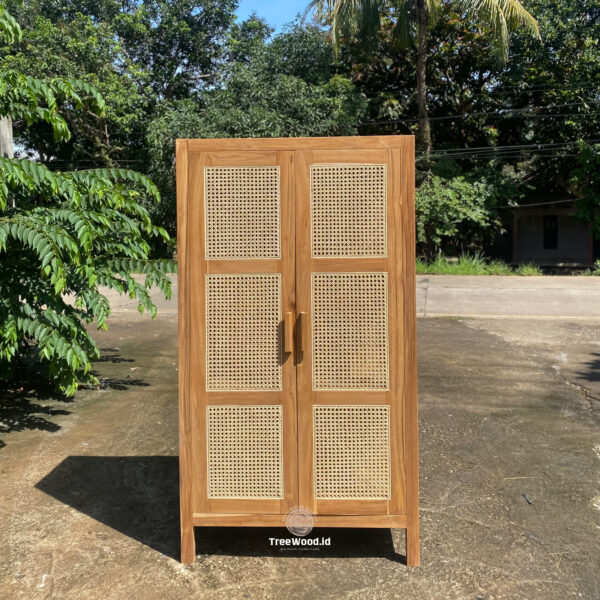 Wardrobe rattan