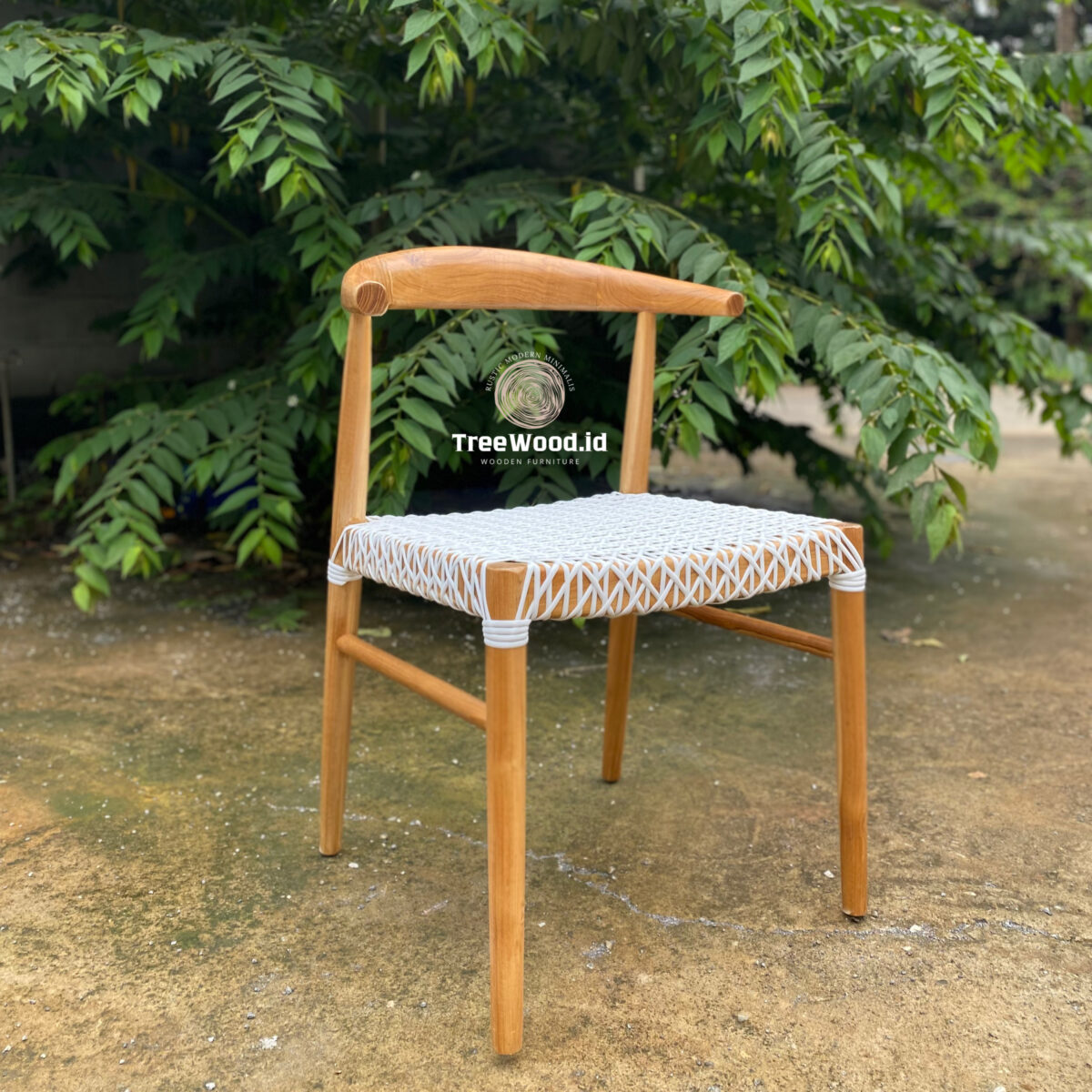 75E672F5-CDCB-4374-9205-ABCD4AE4B5A3